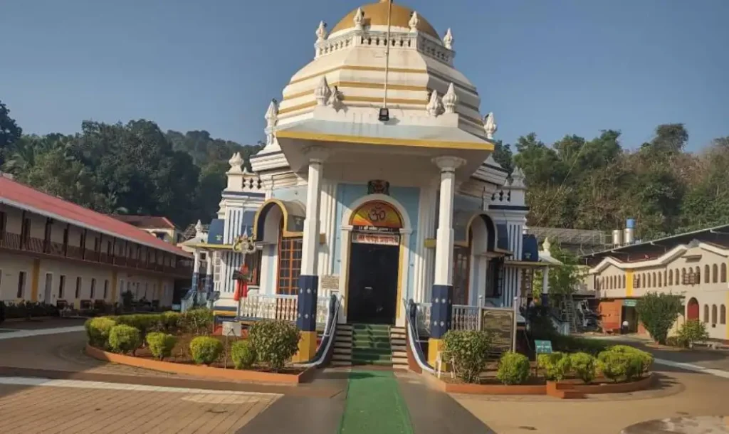 Mangeshi Temple