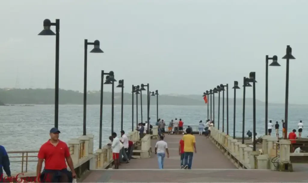 Dona paula lovers point in goa